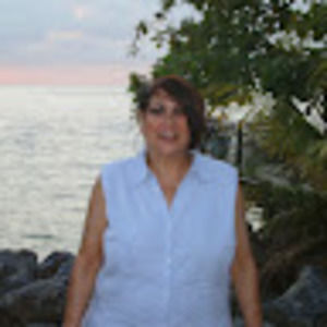 Meet your Posher, Denise